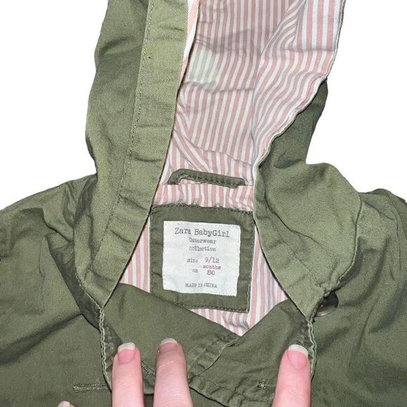 ZARA Zebra Green Lightweight Jacket W/ Hoodie Size 9/12 80 Months - Picture 3 of 6